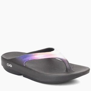 OOFOS OOlala Luxe Calypso Thong Recovery Women’s Sandals purple ombre size 9
